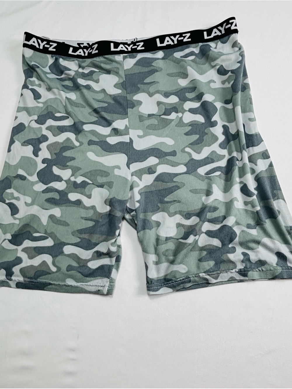 Men’s Green Camo Performance Shorts W577